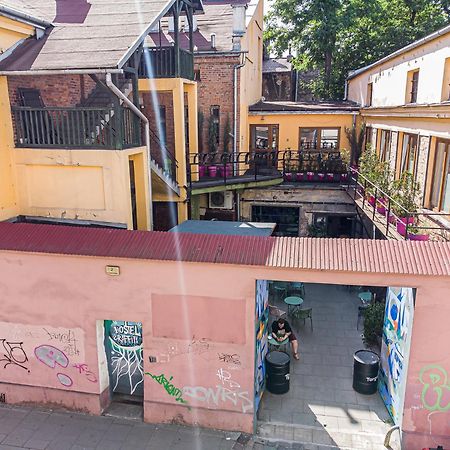 Hostel Graffiti Krakkó Kültér fotó